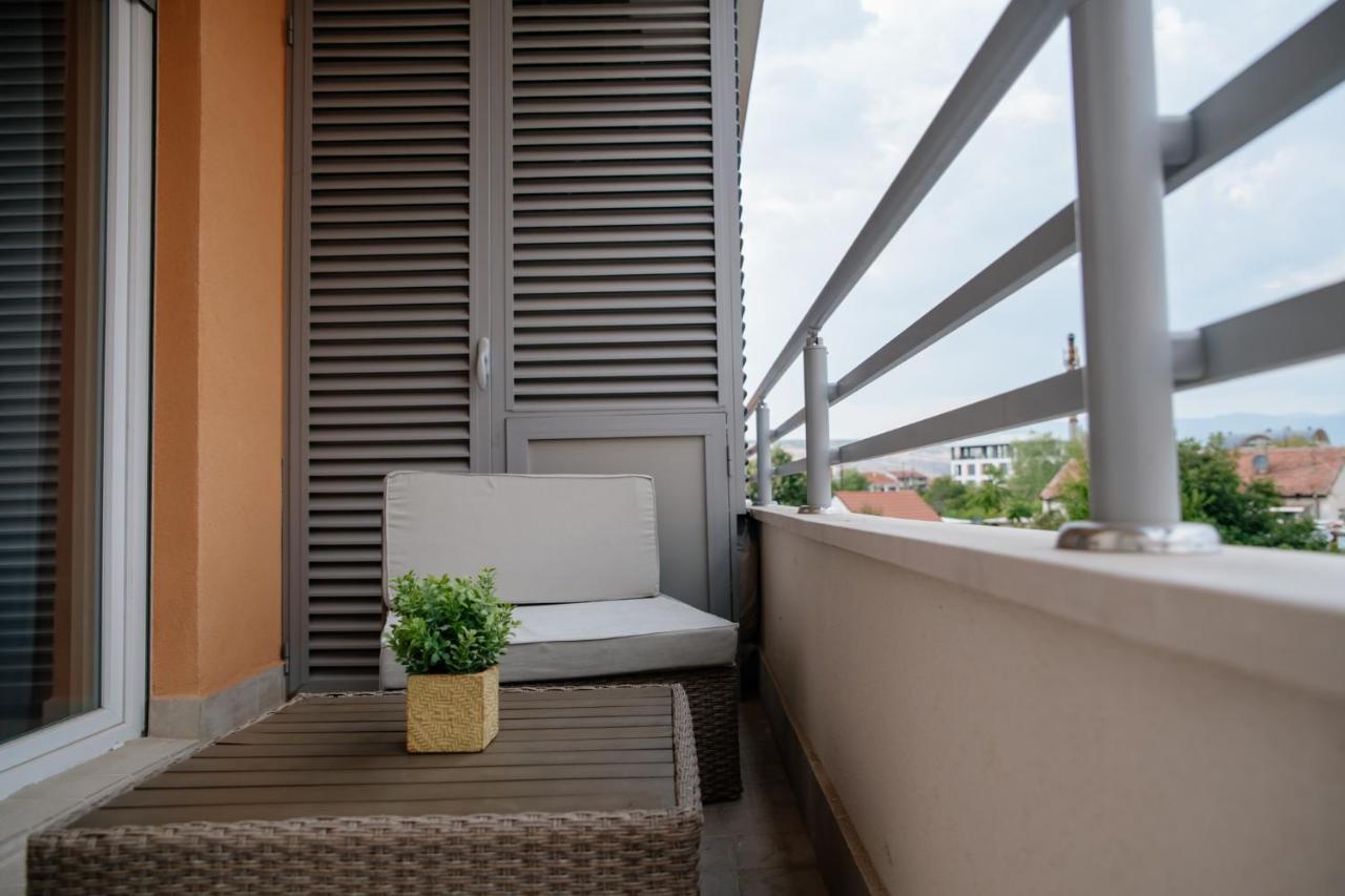 Comfortable Apartment At City Quart Podgorica Luaran gambar